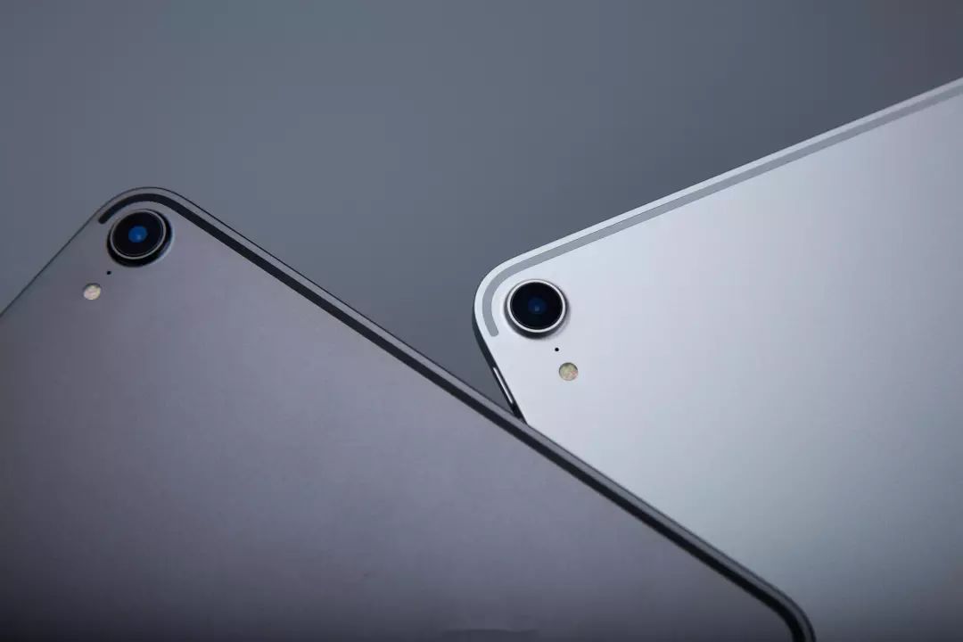 蘋果iPadPro身陷“彎曲門”蘋果官方回應讓粉絲寒心